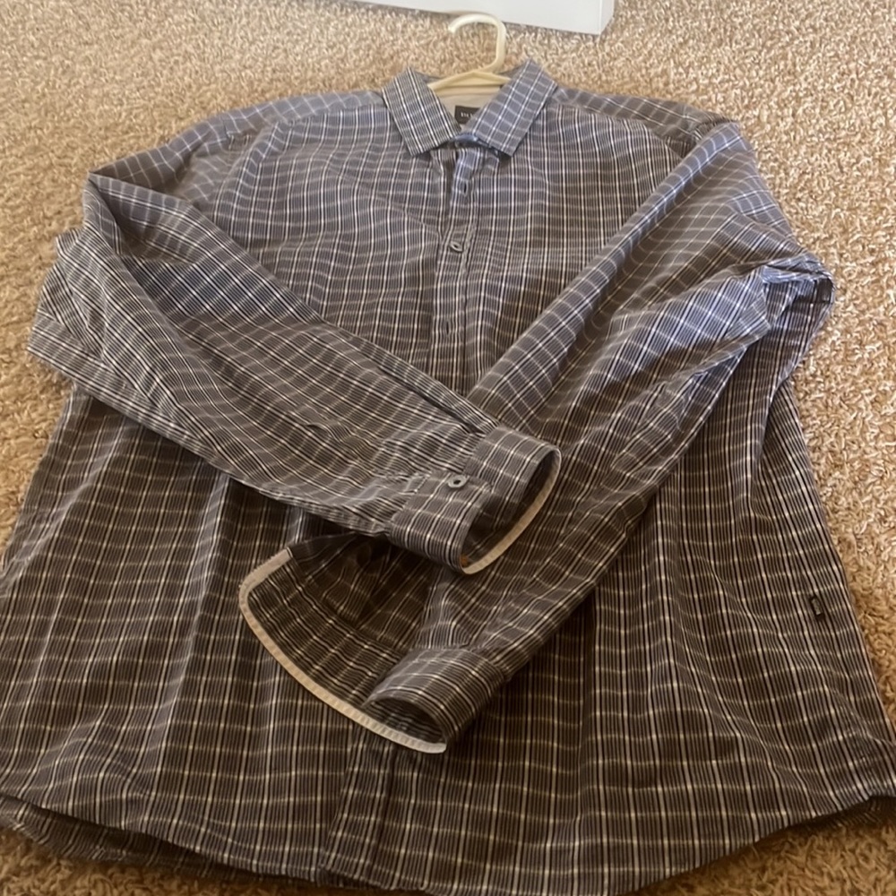 Men’s Boss button down - Picture 3 of 6